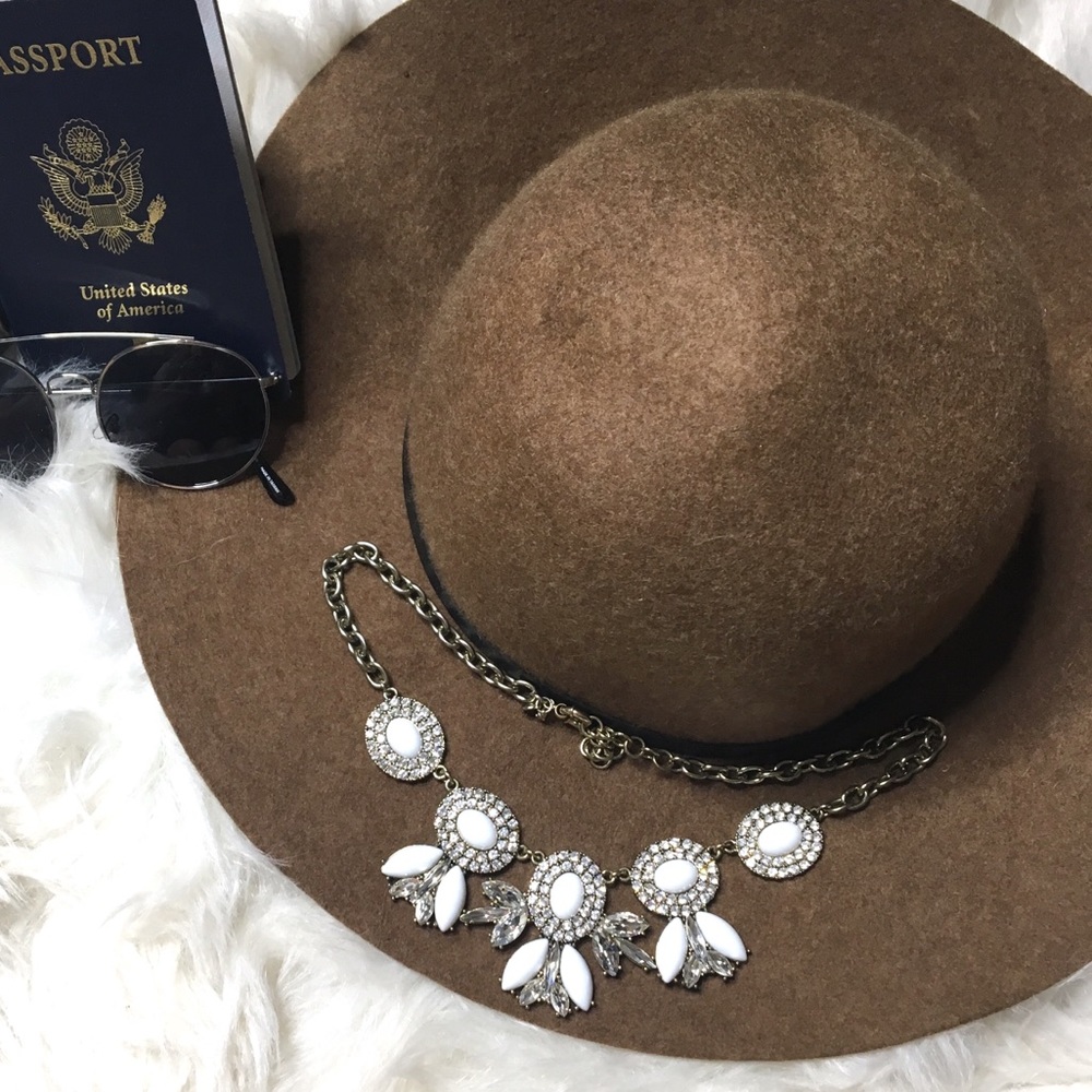 J. CREW Rhinestone and White Bead Statement - Picture 1 of 5